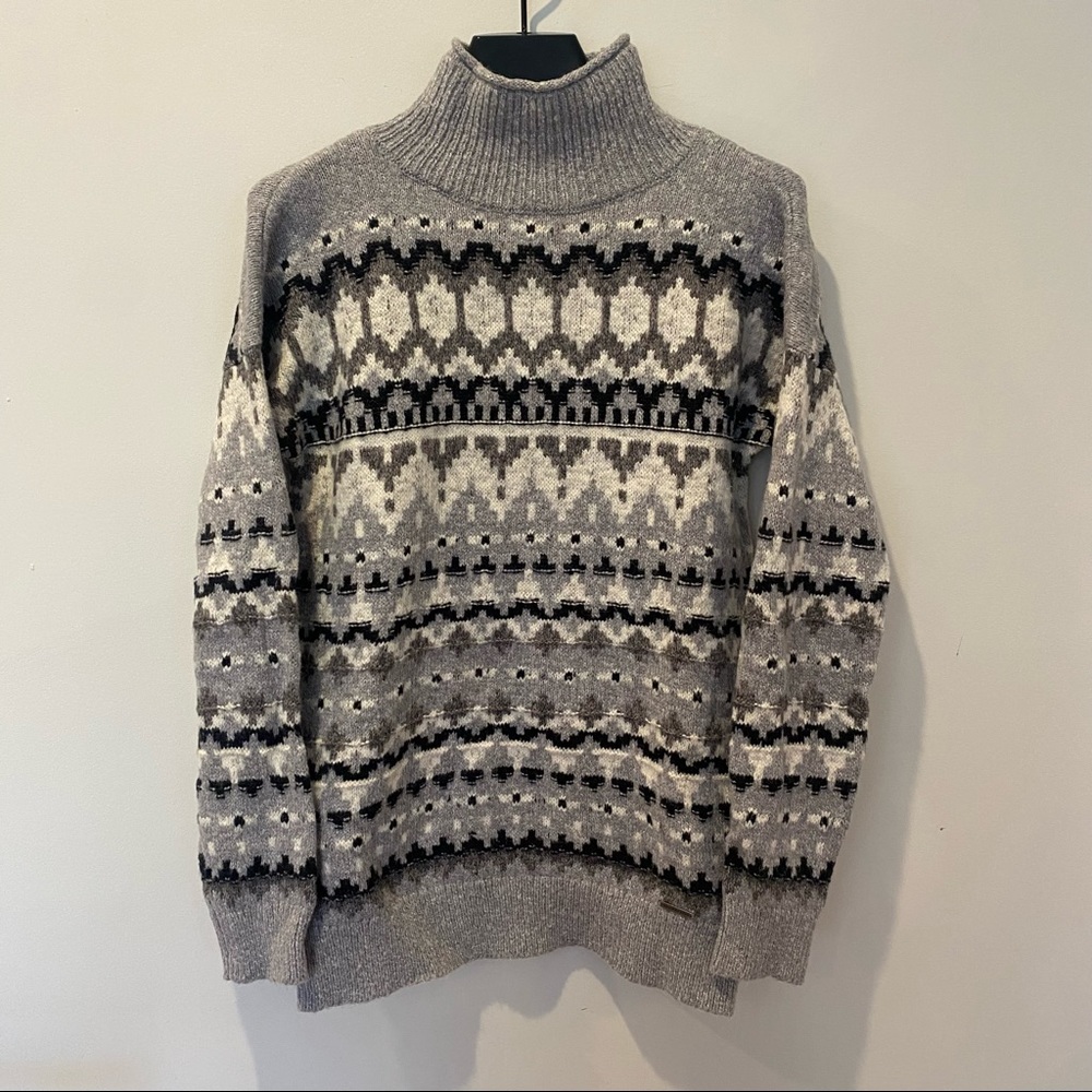 Abercrombie & Fitch Grey Fair Isle Sweater